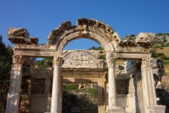Esyphus Library